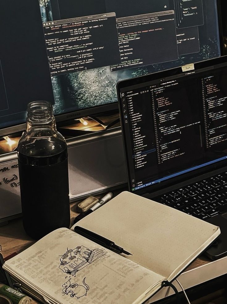 Eine Person, die mit voller Aufmerksamkeit eine Aufgabe bearbeitet